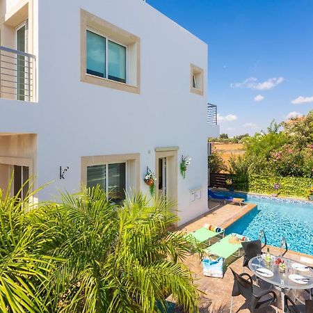 Villa Kalliopi Паралимни Екстериор снимка