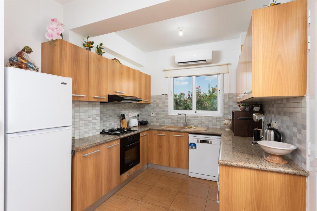 Villa Kalliopi Паралимни Екстериор снимка